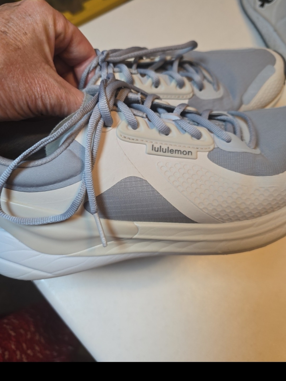 Lululemon Blissfeel Trail Womens Running Shoe 8.5 RETAIL $150 - Picture 5 of 10